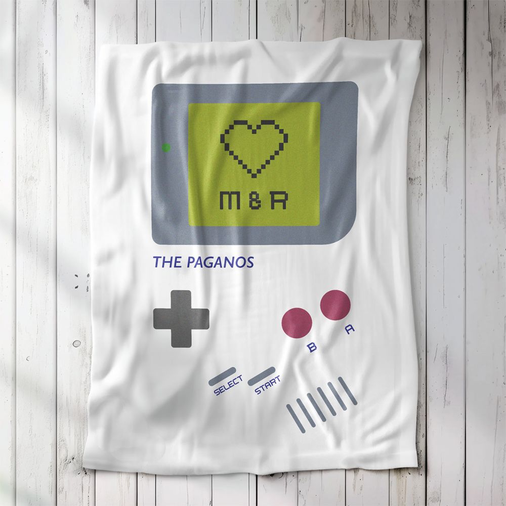 Coperta Personalizzata con Console da Gioco e Testo