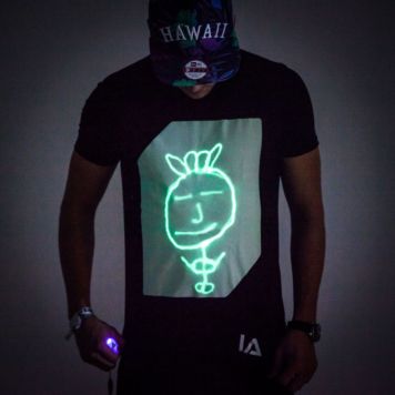 Interactive Glow T-Shirt – magliette interattive