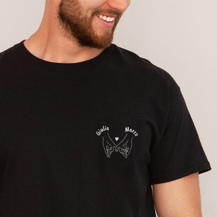 T-shirt Personalizzata con Illustrazione delle Mani e Testo